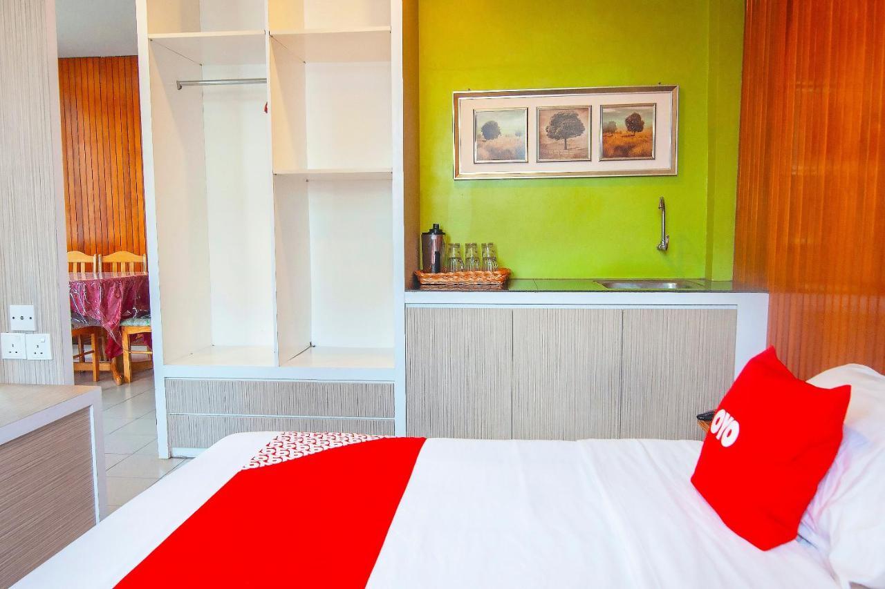 Oyo 89577 Kristal Hotel Keningau Esterno foto