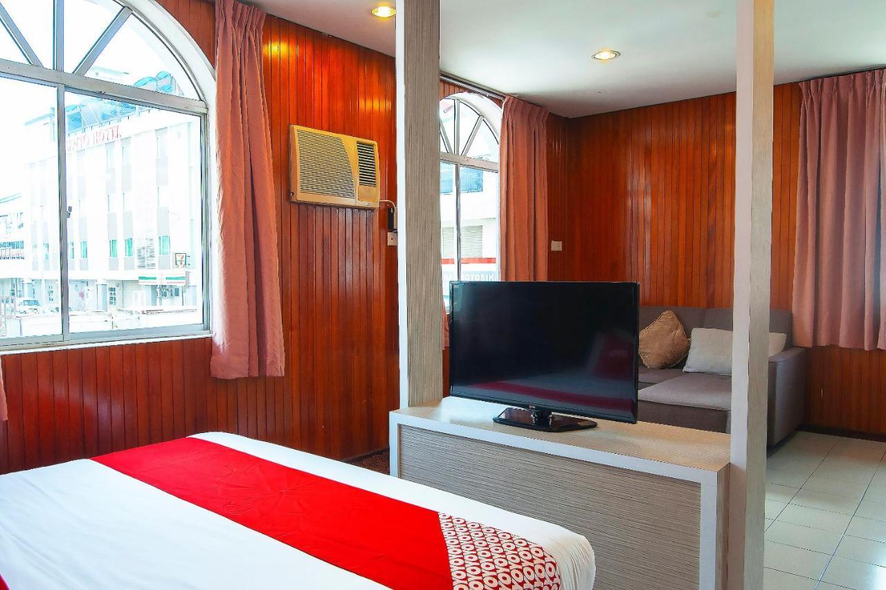Oyo 89577 Kristal Hotel Keningau Esterno foto